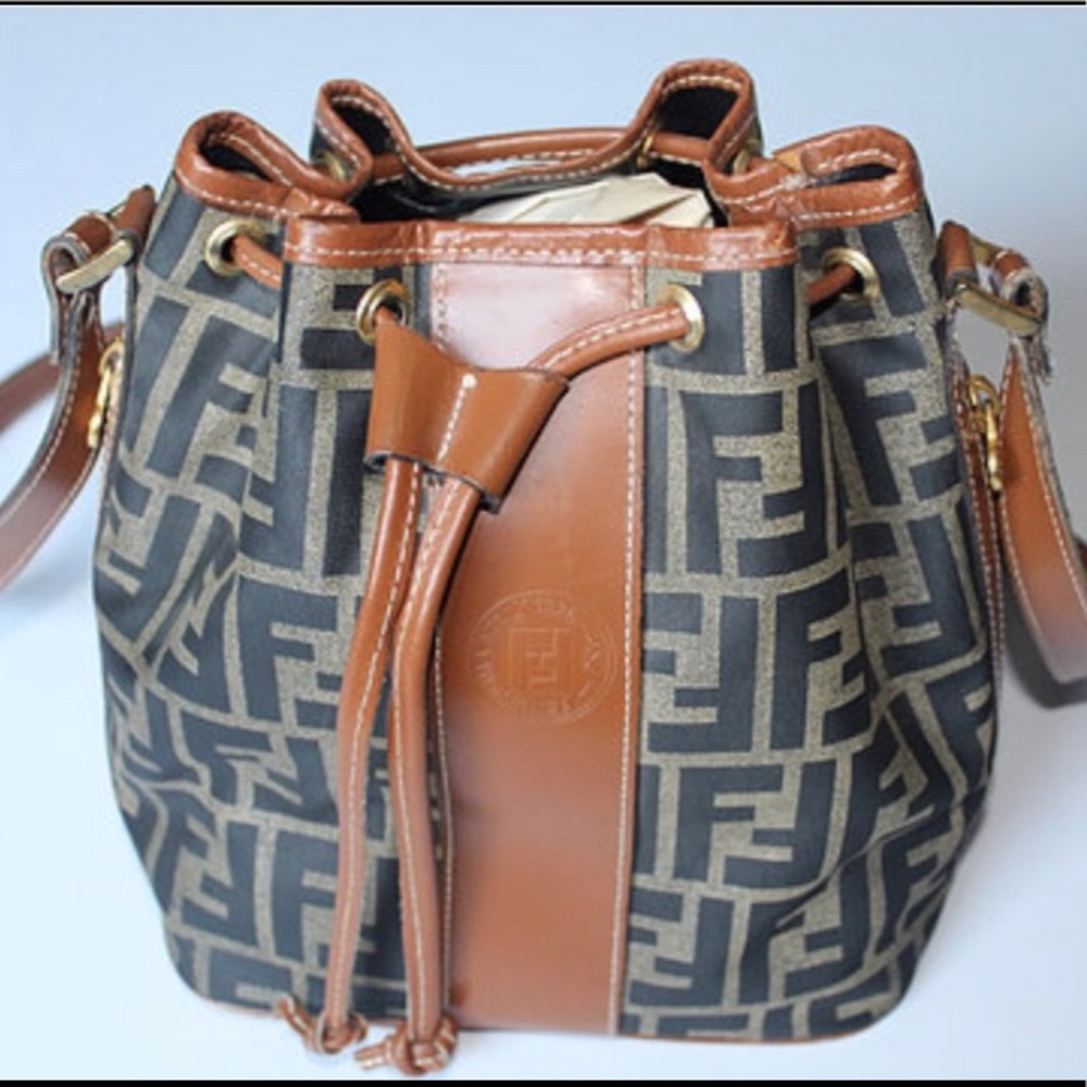 FENDI CROSSBODY